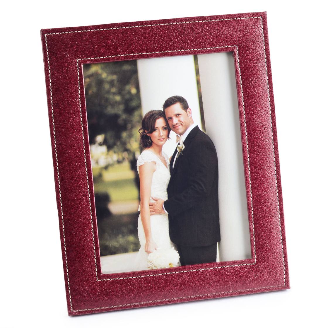 Ecoleatherette 6"x8" Photo Frame with Hanging and Standing Options  (SRPF68.Cherry)